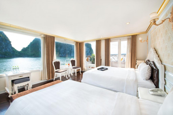 Halong Bay Dynasty Cruise