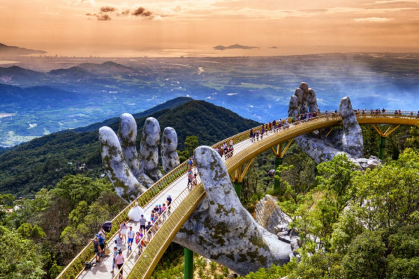 Explore the central Vietnam tour 3days 2nights